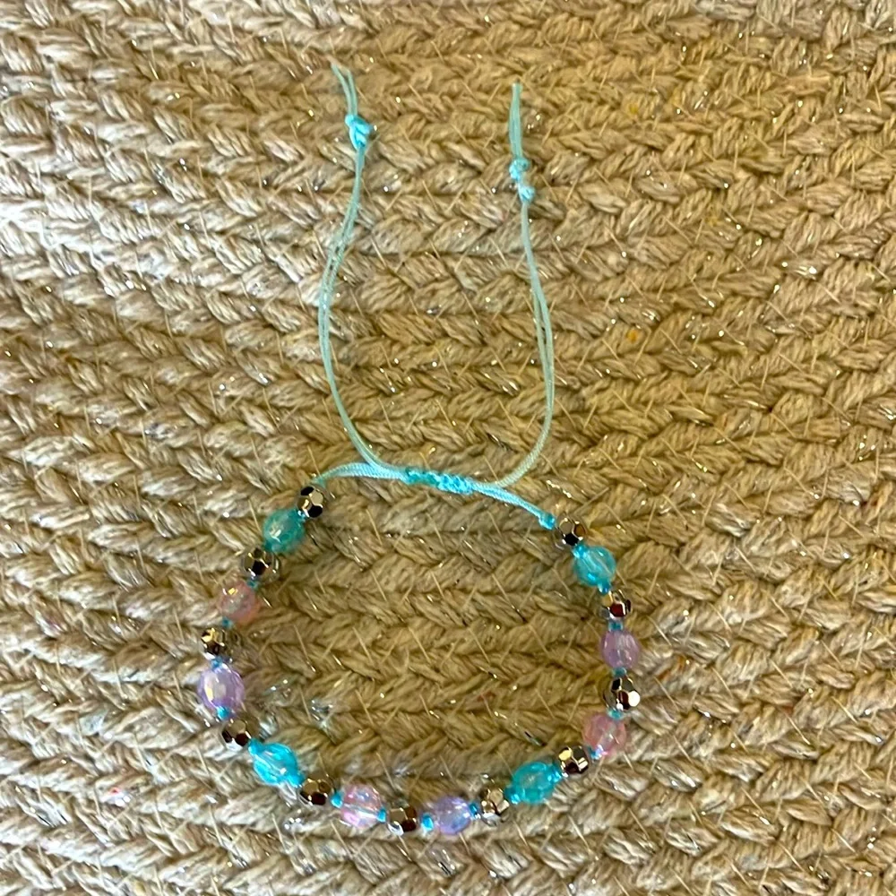 New Super Cute Multicolor Blue Pink Purple Silver Bling Macrame Bracelet - Picture 6 of 6